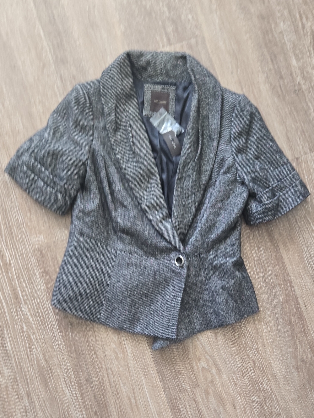 The Limited Gray Short-Sleeve Tailored Blazer